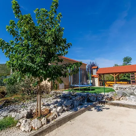 Вилла Strikina Kuca Slivno (Split-Dalmatia)