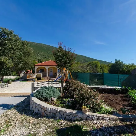 Вилла Strikina Kuca Slivno (Split-Dalmatia)