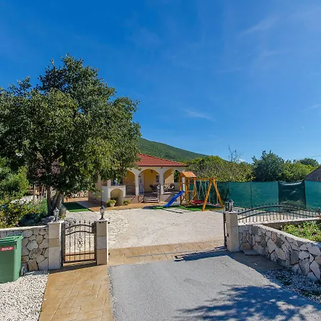 Вілла Strikina Kuca Slivno (Split-Dalmatia)